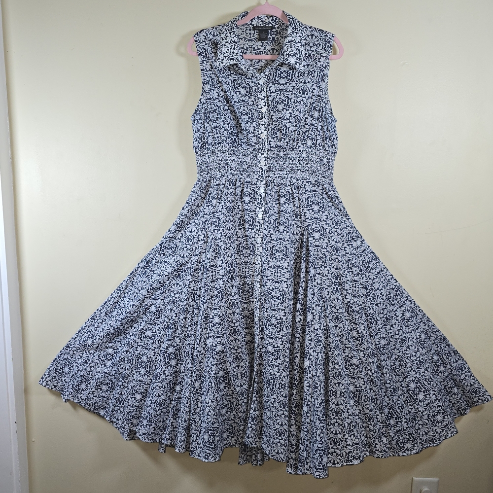 Chelsea & Theodore Blue White Sleeveless Full Maxi Floral Dress Size Large.